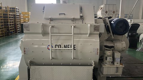 What are the advantages of sludge mixer
